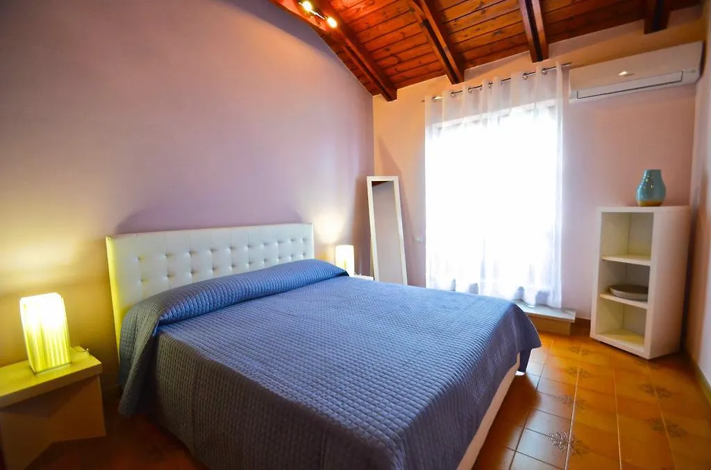 Villa La Timpa: Majestic Etna and Sea View with Private Jacuzzi Acireale