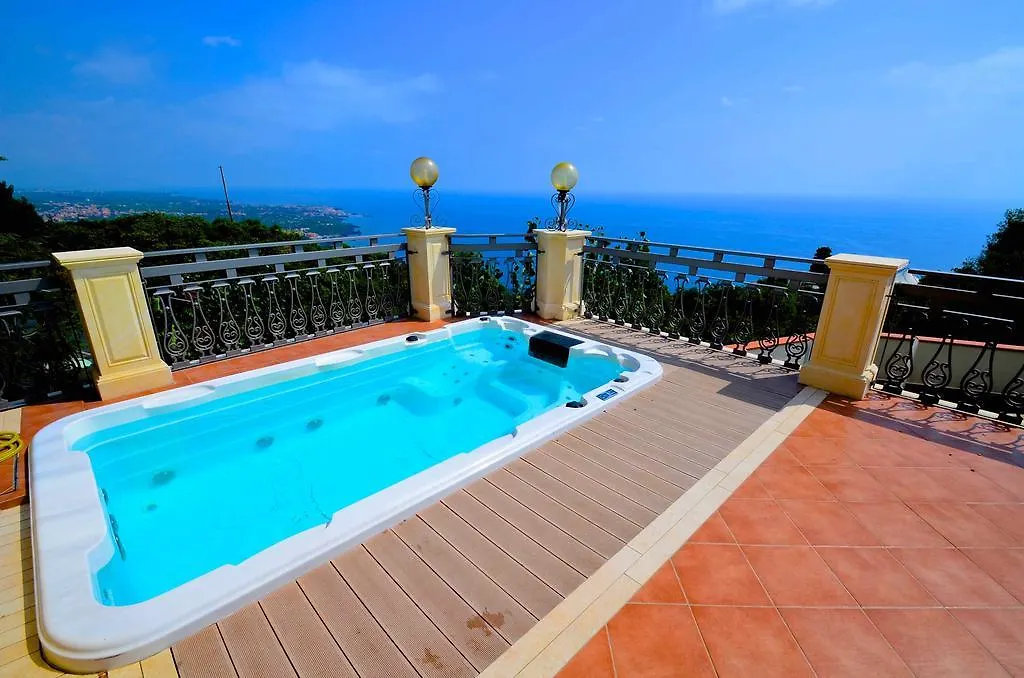 Villa La Timpa: Majestic Etna and Sea View with Private Jacuzzi Acireale 0*,  Italy