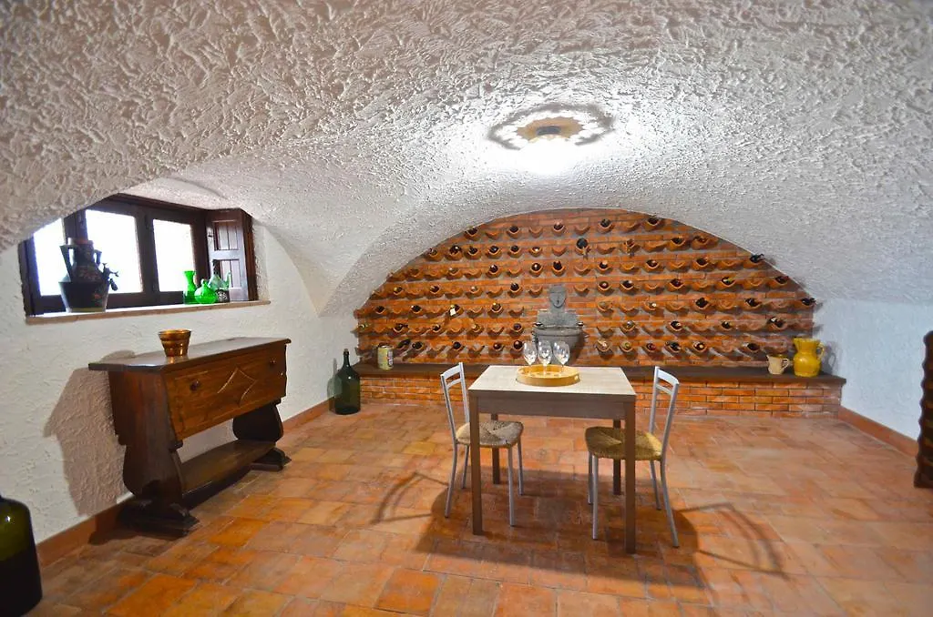 Villa La Timpa: Majestic Etna and Sea View with Private Jacuzzi Acireale 0*,  Italy