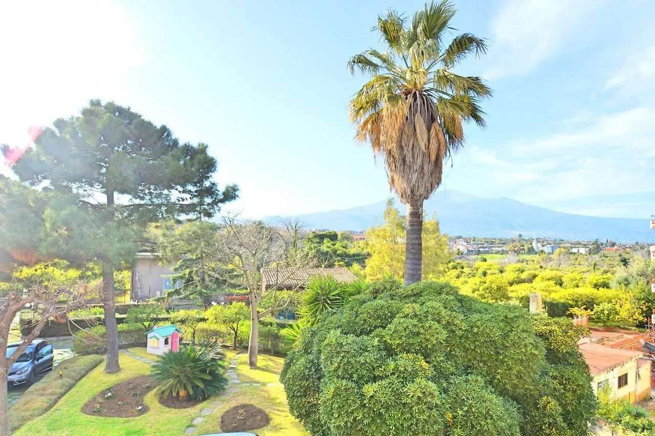 Villa La Timpa: Majestic Etna and Sea View with Private Jacuzzi Acireale Italy