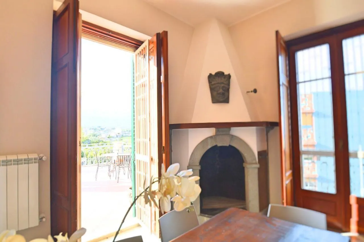 Villa La Timpa: Majestic Etna and Sea View with Private Jacuzzi Acireale